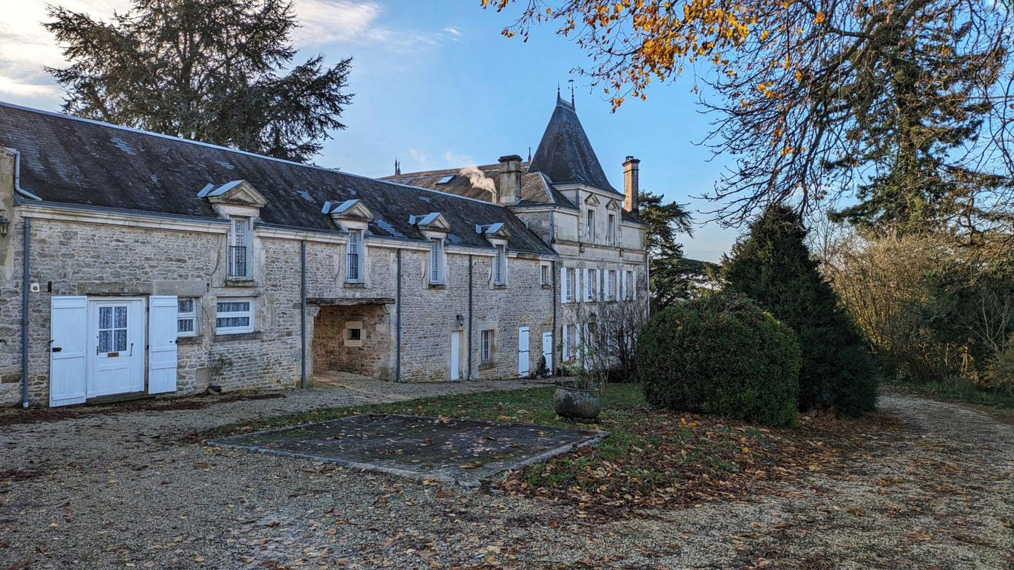 Chateau De Sauge Saivres Exteriér fotografie